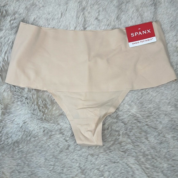 SPANX | Undie-tectable® Smoothing Thong, Soft Nude, Size S, NWT - Picture 2 of 12